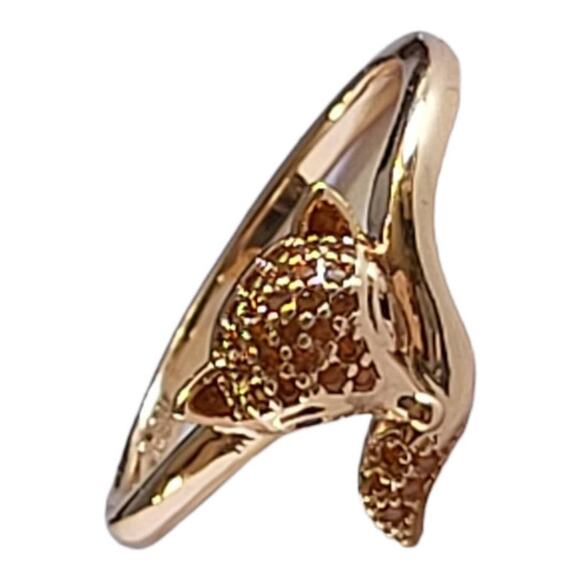 Gold Tone Dainty Fox Round Gold and Black Crytal Ring Size 9.5 - Picture 4 of 6